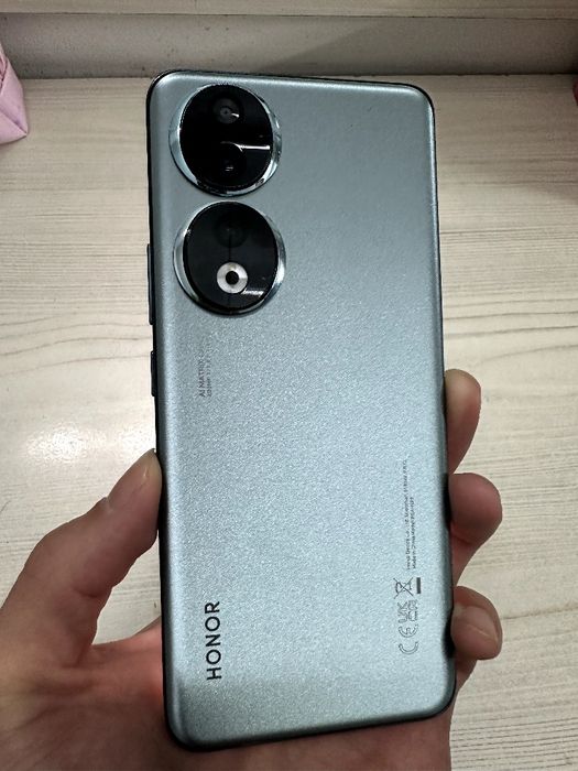 Хонор 90 12/512гб почти новый