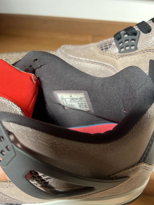 Nike Air Jordan 4 Taupe Haze Infrared