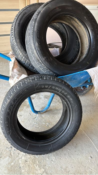 Қыстық дөңгелектер сатылады.