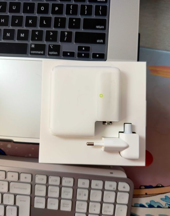 Apple - Power Adapter, USB-C 96W