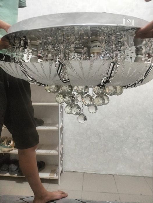 Люстра сатыдады Продам люстру