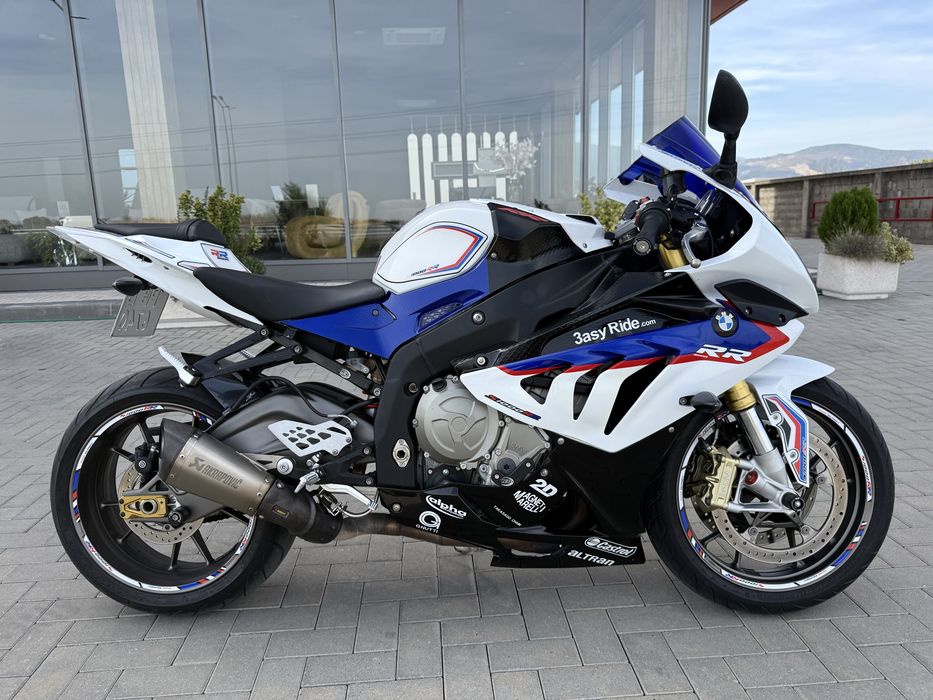 BMW S1000RR 200к.с AKRAPOVIC / R&G / 39000km