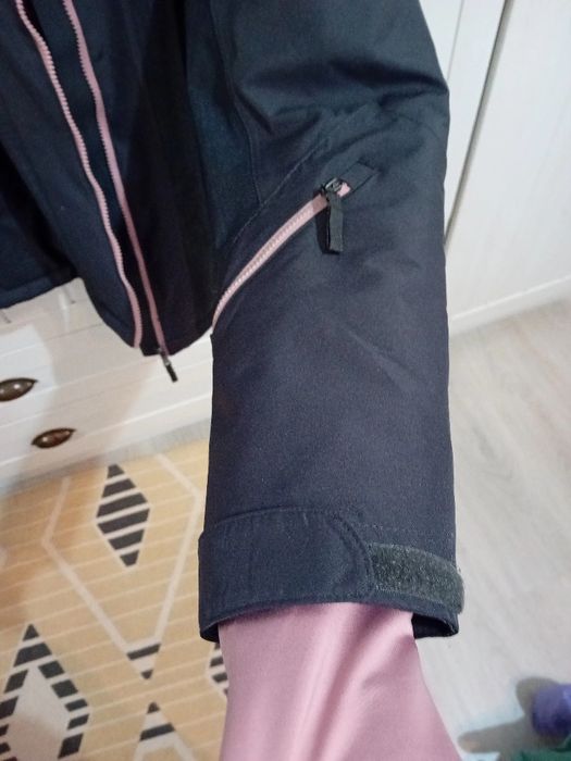 Зимно яке размер 36/38 марка crane