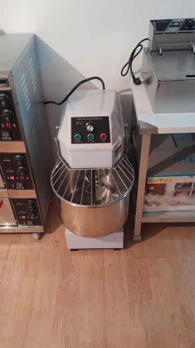Тестомес Foodsense HM-30 белый