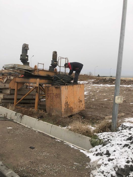 Башенный кран QTZ-80