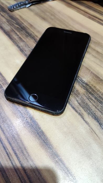 iPhone 8+     256G