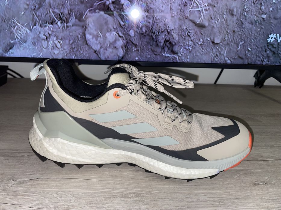 Adidasi Adidas -Goretex