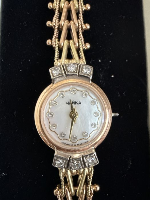 Чайка Золтой часы 583 проба Бриллиант