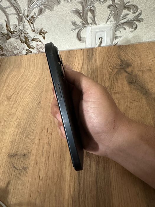 Apple Iphone 15 pro память 1ТБ
