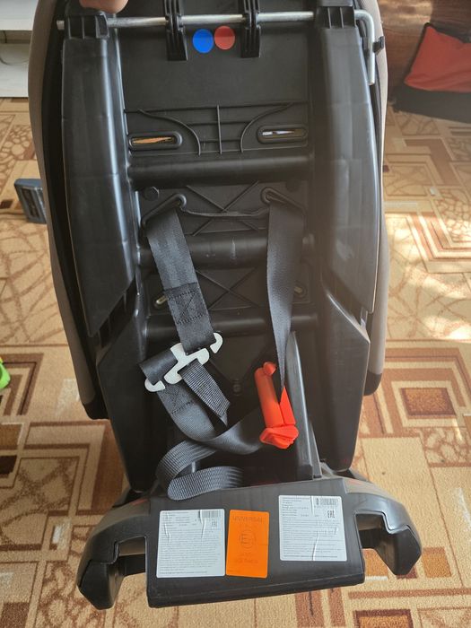 Продам детское автокресло