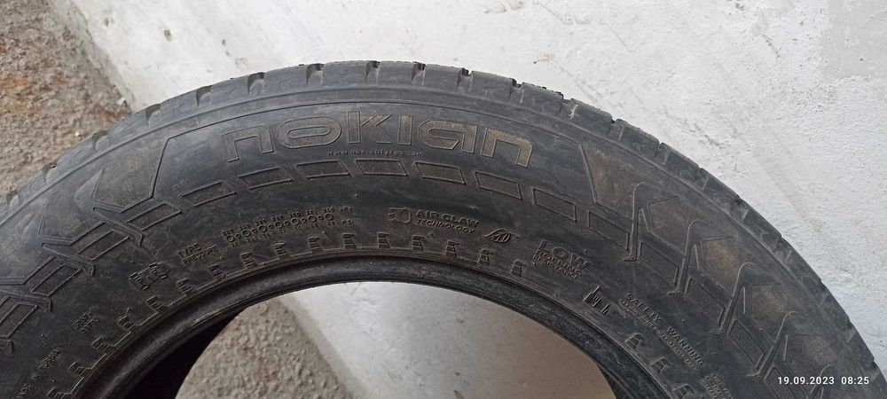Шины зимние"nokian"