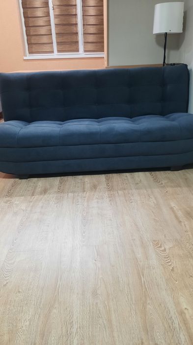 Диван, новый ! Серый велюр.