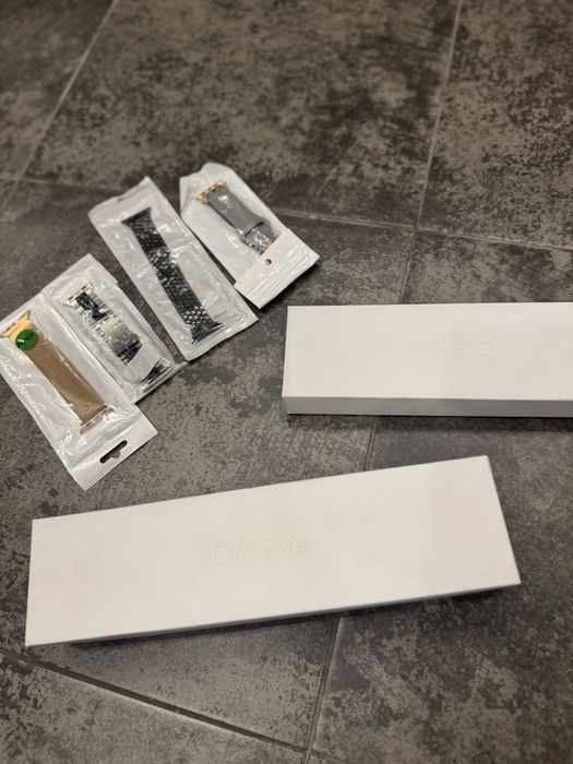 Продам apple watch 4 и 9 серии