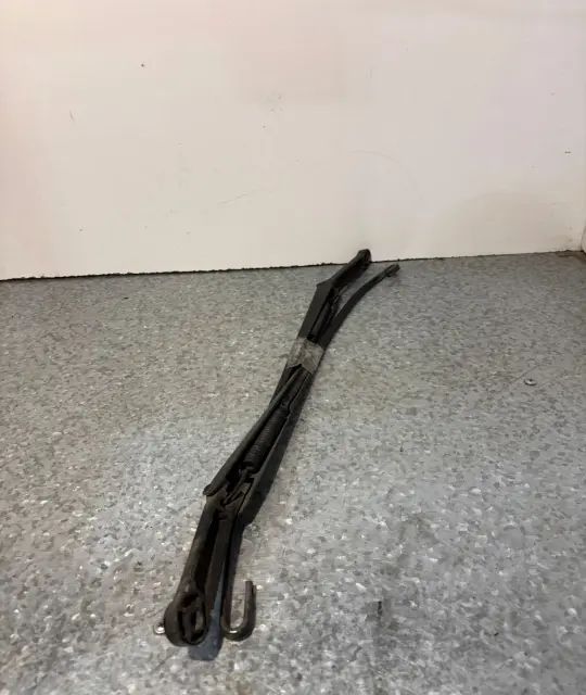 Brat stergator stanga/dreapta Opel Zafira 2002