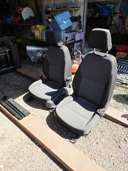 Kit adaptare Dacia Duster  si scaune Skoda