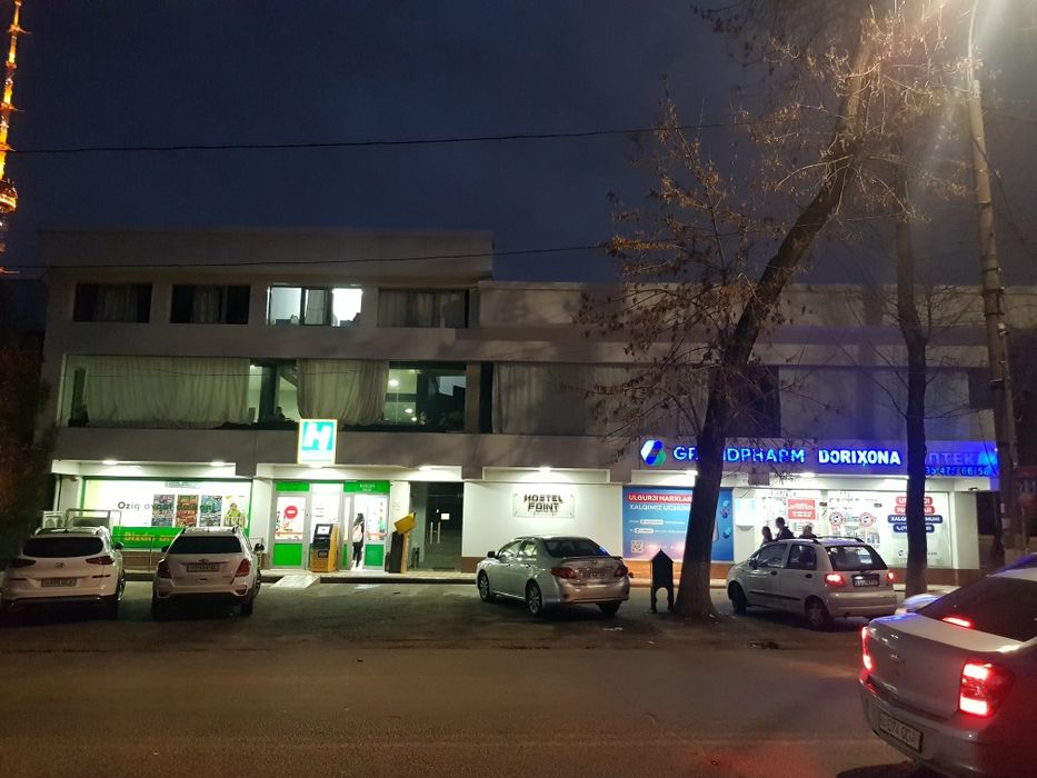 Продаётся Бизнес Центр 880 квм,   4 уровня на Юнусабаде (Экспо Центр)