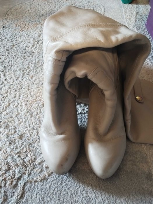 Продам кожаные сапоги