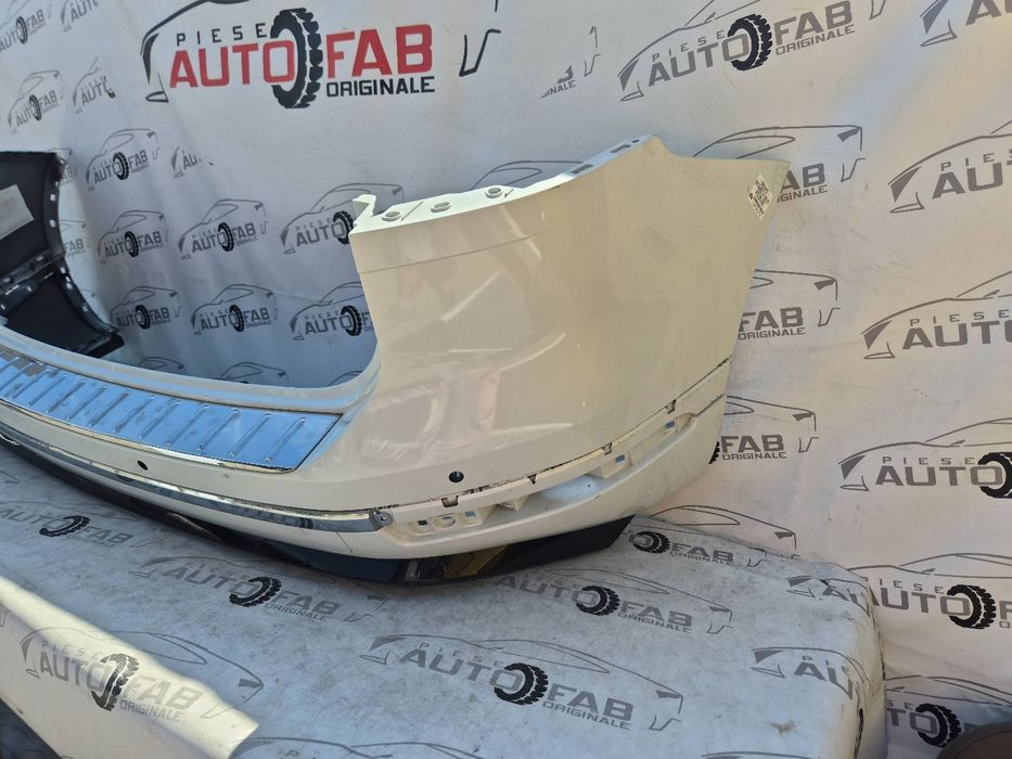 Bara spate Volkswagen Touareg 2 R-Line Facelift an 2015-2016-2017-2018