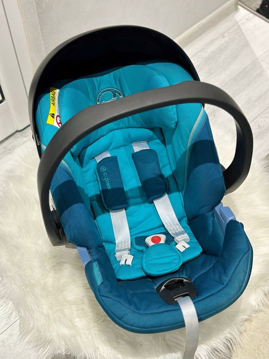 Столче за кола CYBEX aton 5