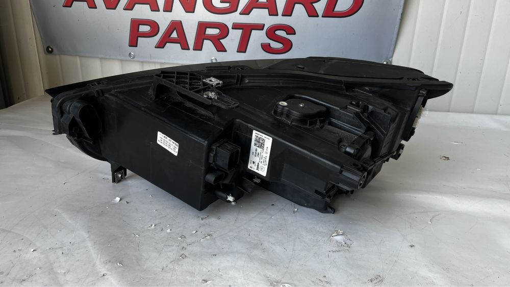 2 броя десен фар Seat Leon Cupra