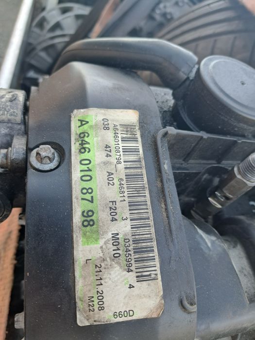 Двигател за Мерцедес ОМ 646 !