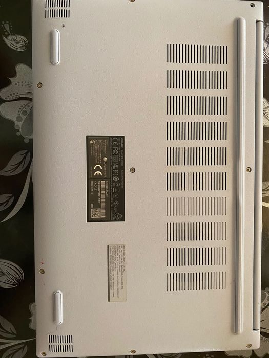 ASUS Vivobook i5-1240P б/у