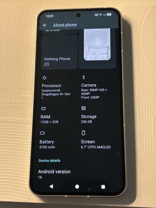 Nothing Phone 2 White, 12GB RAM, 256GB stocare, in garantie