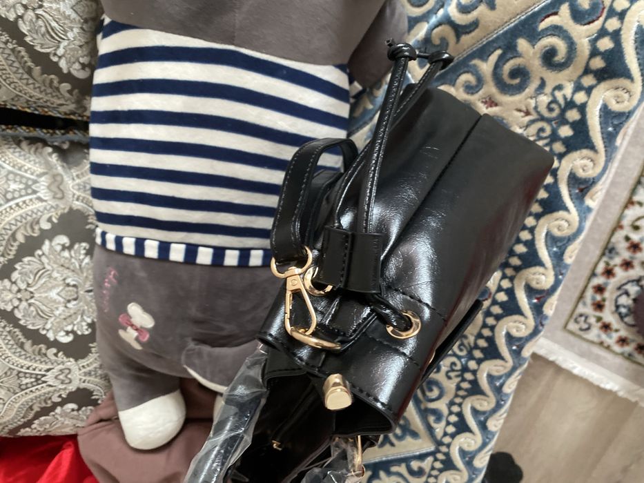 Сумка новая кожаная продвм