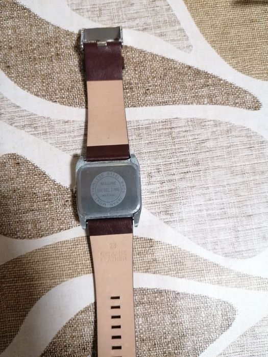 Часовник.       DIESEL