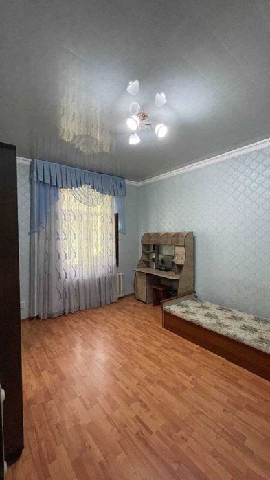 Продаётся квартира 3/3/3 Мирабадский район