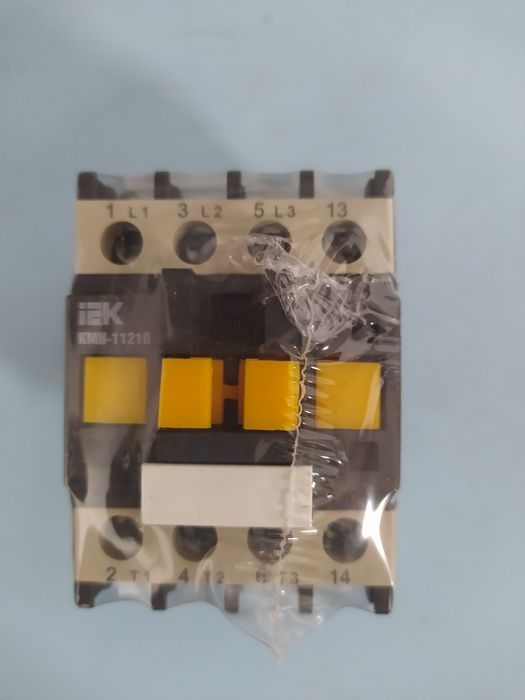 Продам два магнитных пускателя