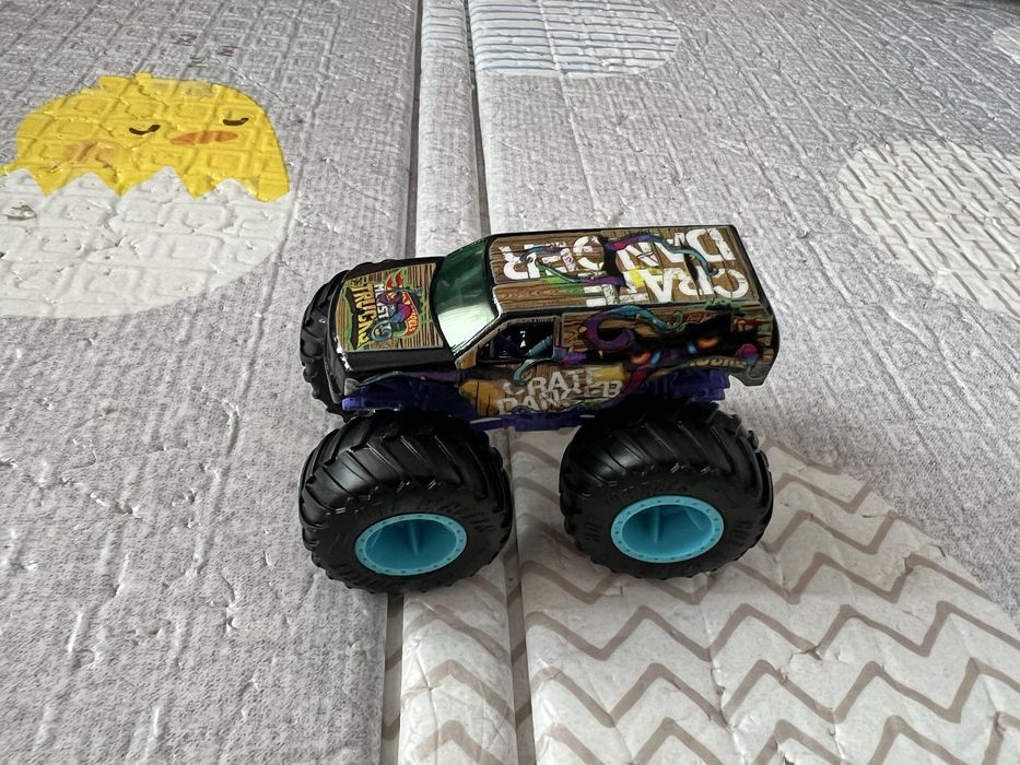 Писта Hot wheels за монстъртрак