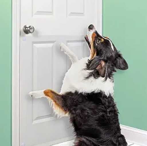 Протектор за врата. Предпазва от надраскване от домашни любимци.