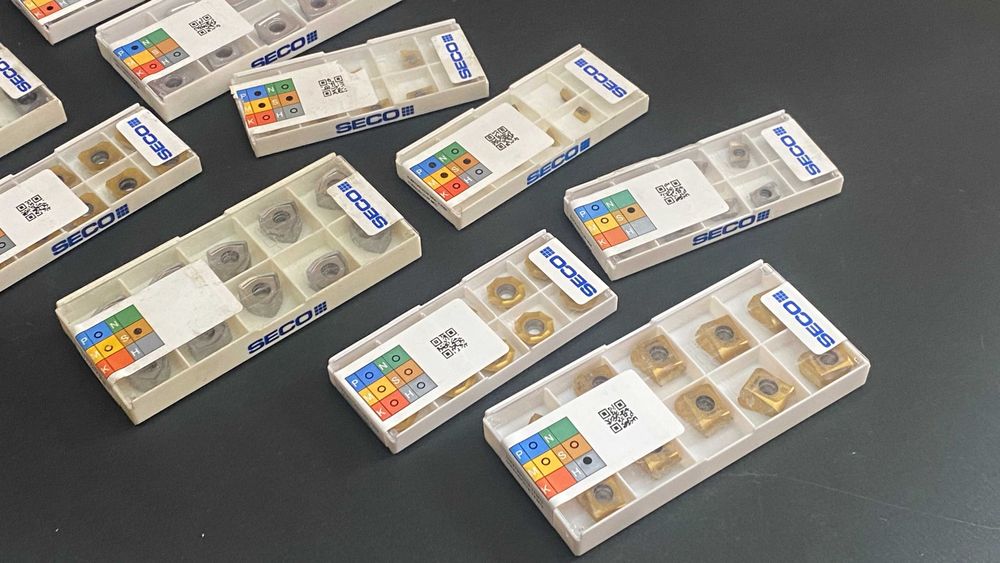 Твърдосплавни пластини на едро и дребно