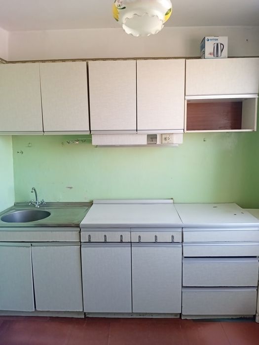 Кухонный гарнитур 2,2 метра