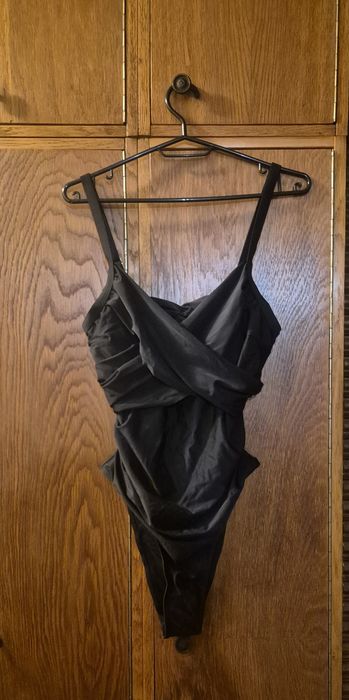 Costum baie întreg,Nou