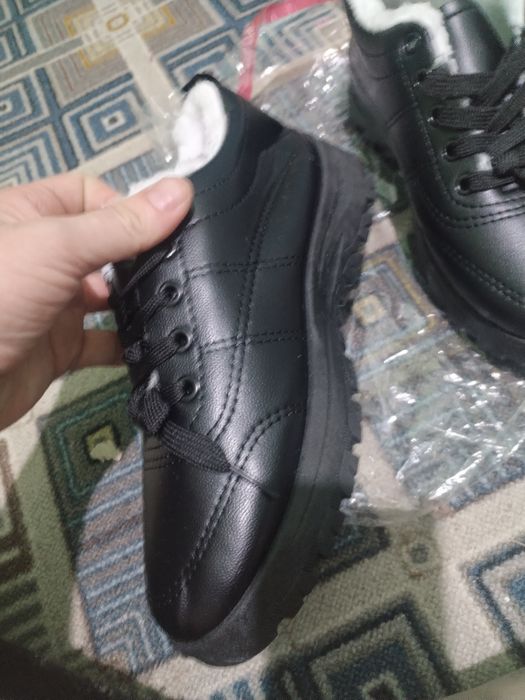 Полуботинки новые зимние с мехом