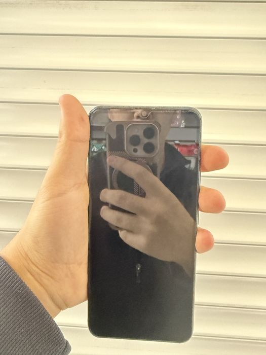 Продается смартфон Vivo Y01