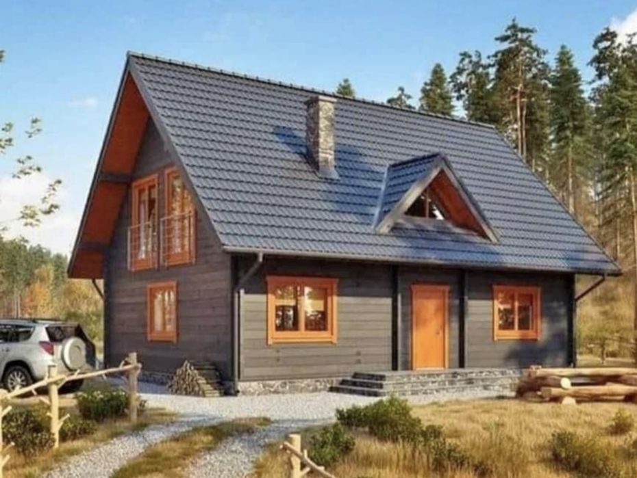 Vand case din lemn la cheie