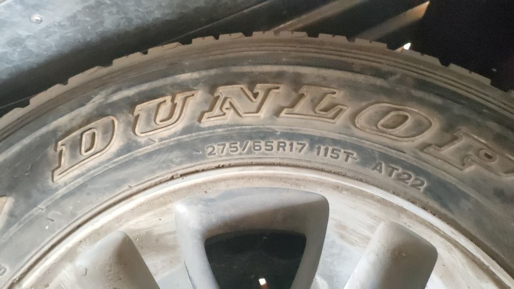 Продам колесо 275/65 R17