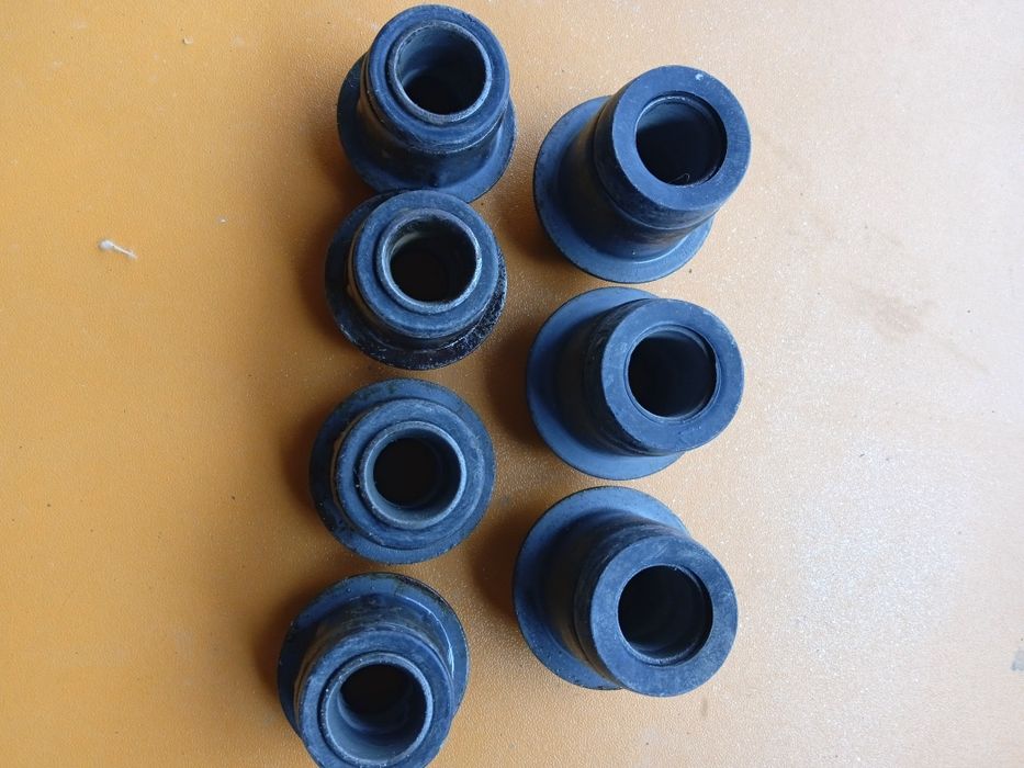 Балаково фирмасиники.Жигули машинаси учун сайлентблок резинкалари.