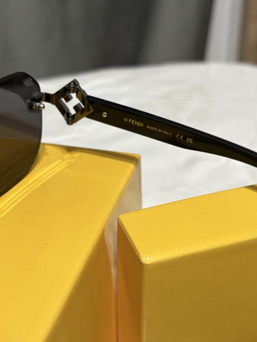 Fendi ochelari noi