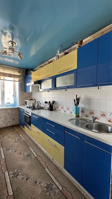 Продам 3 Достык Молл