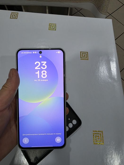 Самсунг а36 с гарантией.