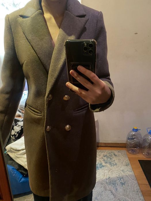 Пальто продам