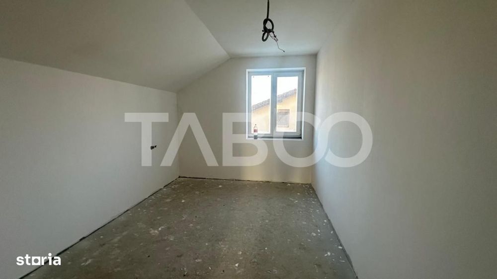 Casa 4 camere  de tip duplex 140 mpu 2 bai zona Veterani in Sibiu