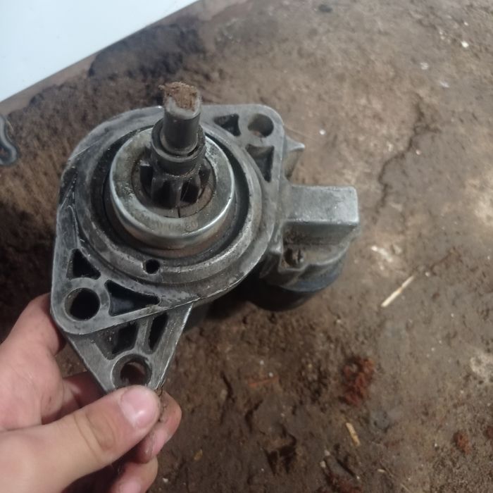 Стартер от джетты 1