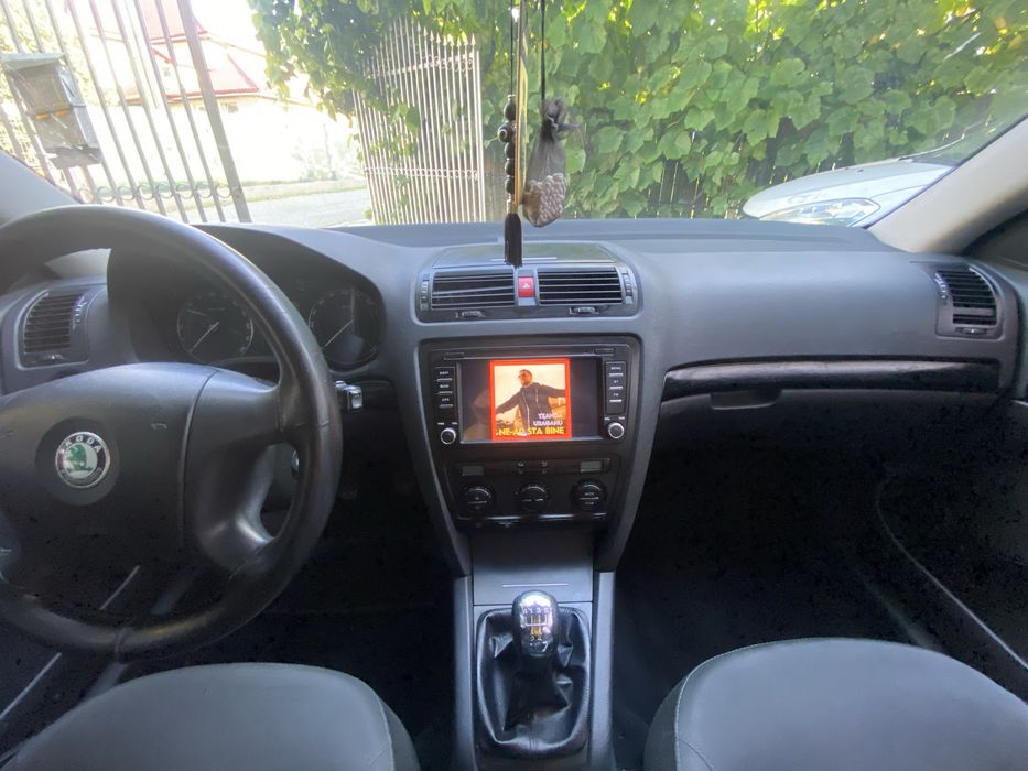 SKODA Octavia 2007 — imagine 3