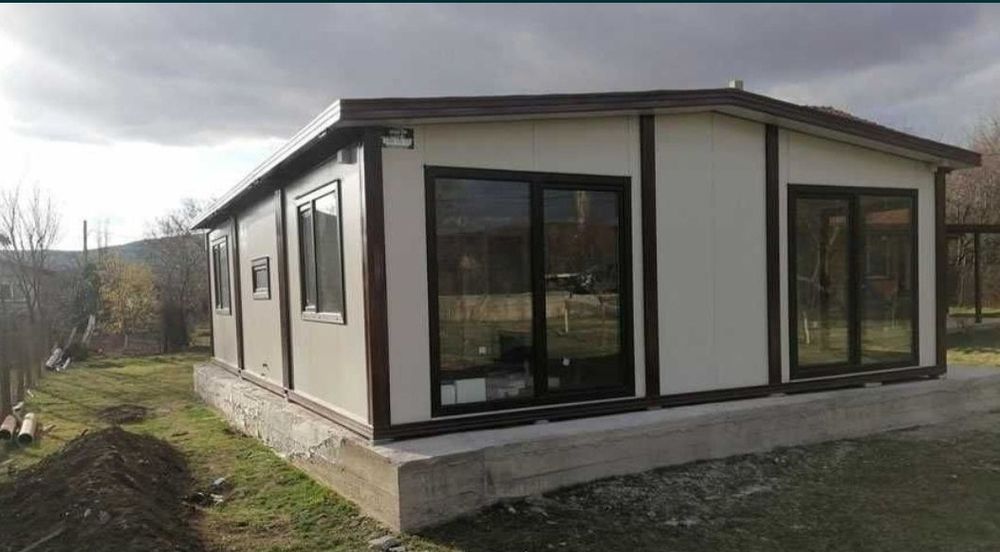 Vand case modulare pe baza de comanda