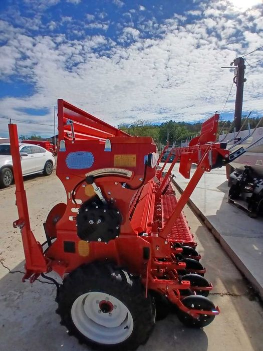 Semanatoare paioase, rapita, grau, seminte mici, dublu disc 3-4m